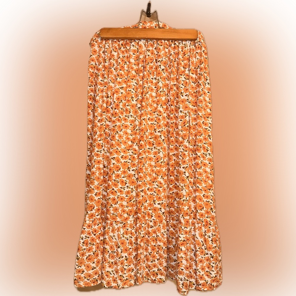 Floral Skirt and Top Set in Orange - Picture 5 of 6